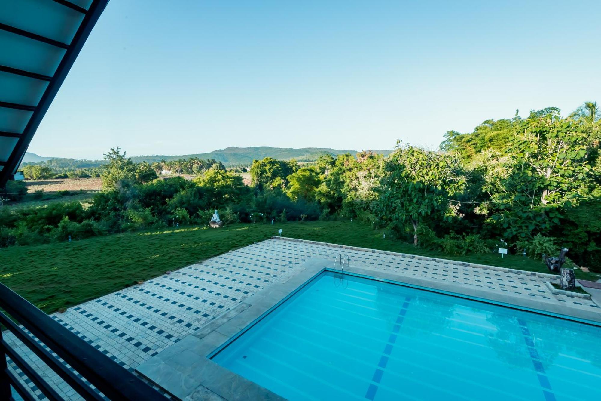 Commune18 Spa Resorts Chikmagalūr 外观 照片