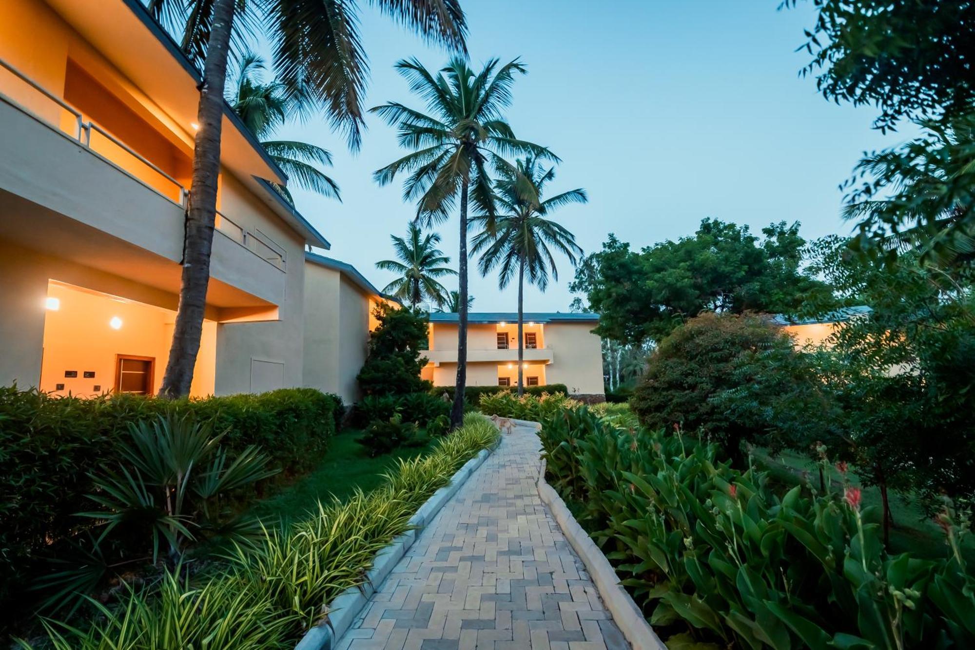 Commune18 Spa Resorts Chikmagalūr 外观 照片